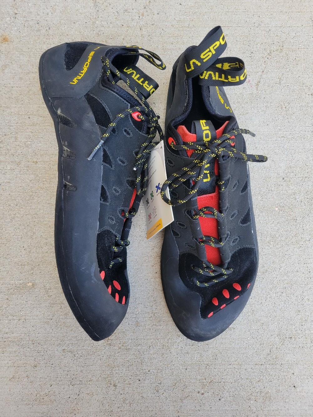 La Sportiva Tarantulace Climbing Shoes in Black Poppy Size Mens 13